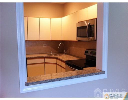 Building Photo - 26 James Buchanan Dr