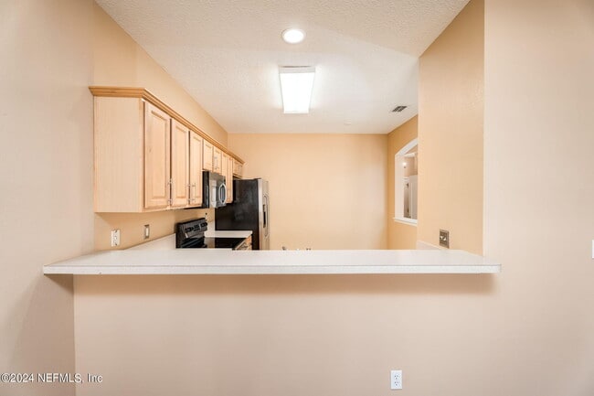 Building Photo - 1683 Biscayne Bay Cir
