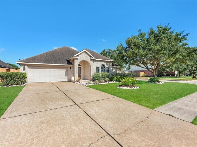 Foto del edificio - 501 Laddingford Ln