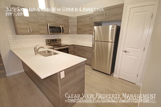 Building Photo - 335 Skeena Cres