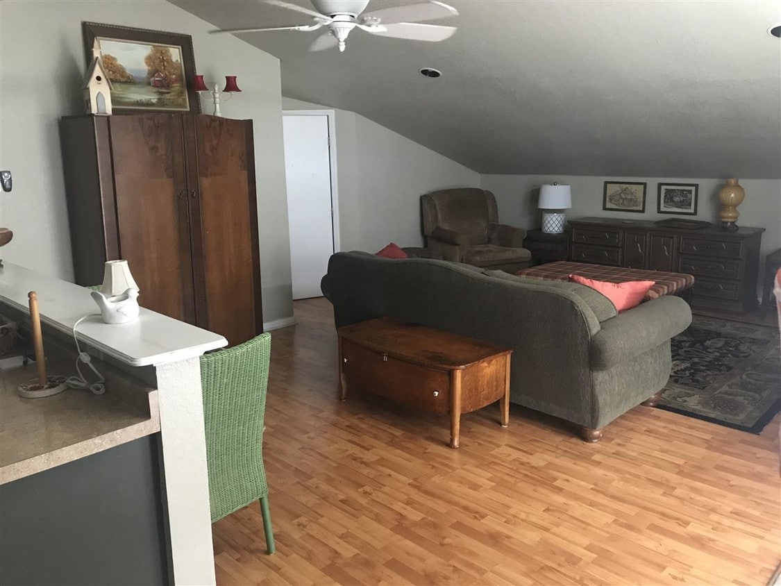 609 E Luce St, Llano, TX 78643 House Rental in Llano, TX