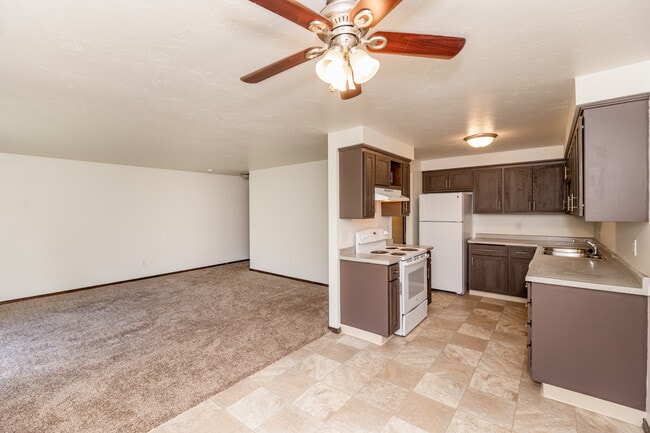 Foto del edificio - Mount Mary Apartments