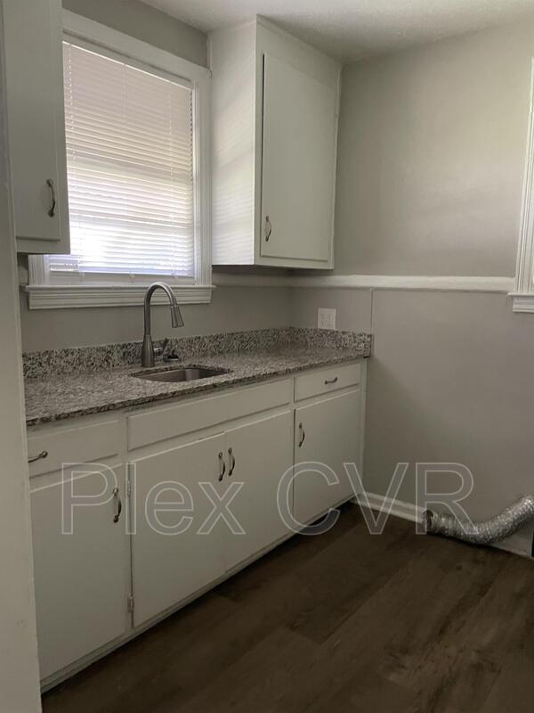 Foto del edificio - 2231 Cornell Ave