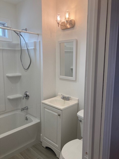 Baño - 28 Oakwood Ave