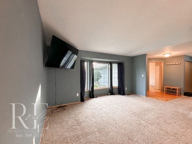 Building Photo - Single-Story Comfort on Lansing | Renovated Primary Bath, Covered Deck & Big Backyard