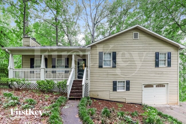 Building Photo - 173 Shady Ln Cir