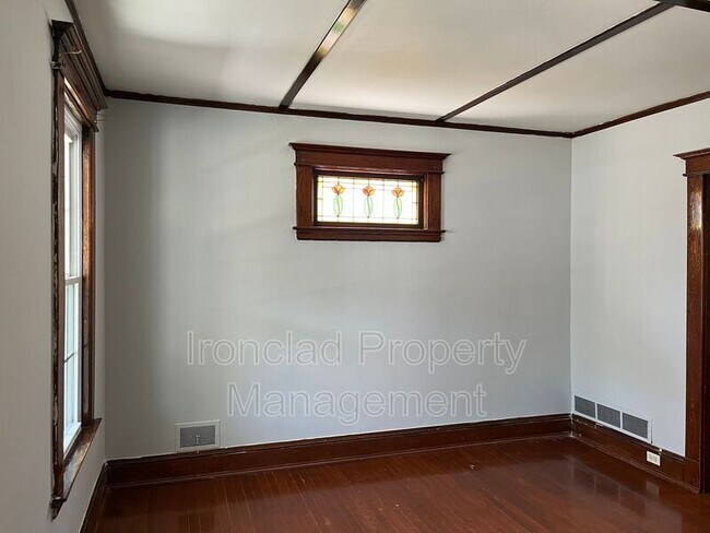 Foto del edificio - 66-68 Prospect St