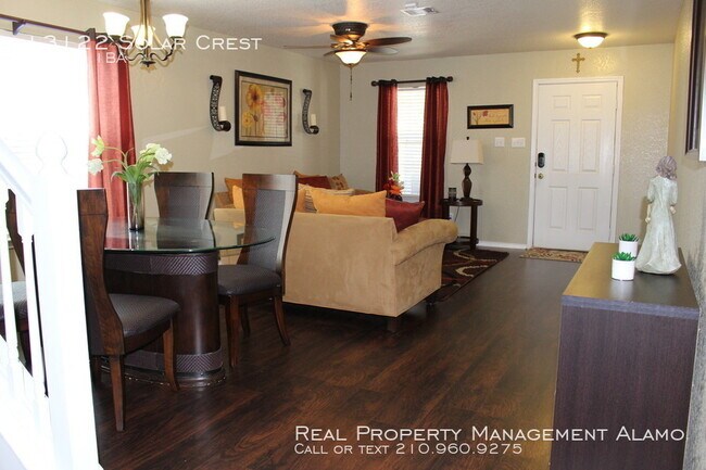 Foto del edificio - 13122 Solar Crest