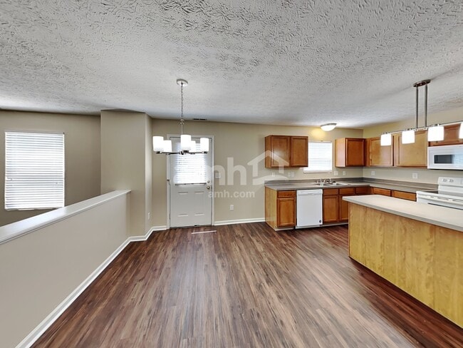 Building Photo - 8157 Grant Park Ave