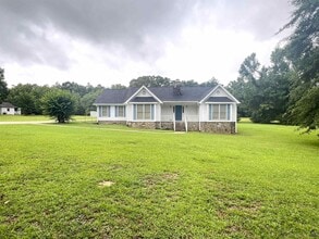 Building Photo - 178 Woodard Rd