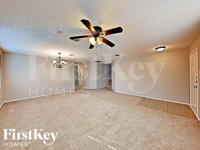 Foto del edificio - 6113 Highfield Park