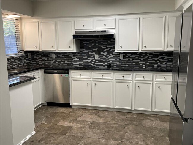 Foto del edificio - 22307 Cimarron Pkwy