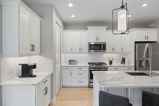 Building Photo - 12673 Palatka Dr