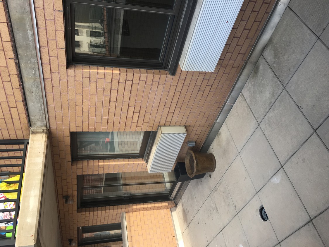 Foto principal - 51-23 Queens Blvd