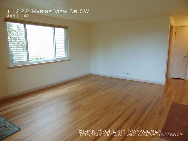 Foto del edificio - 11222 Marine View Dr SW