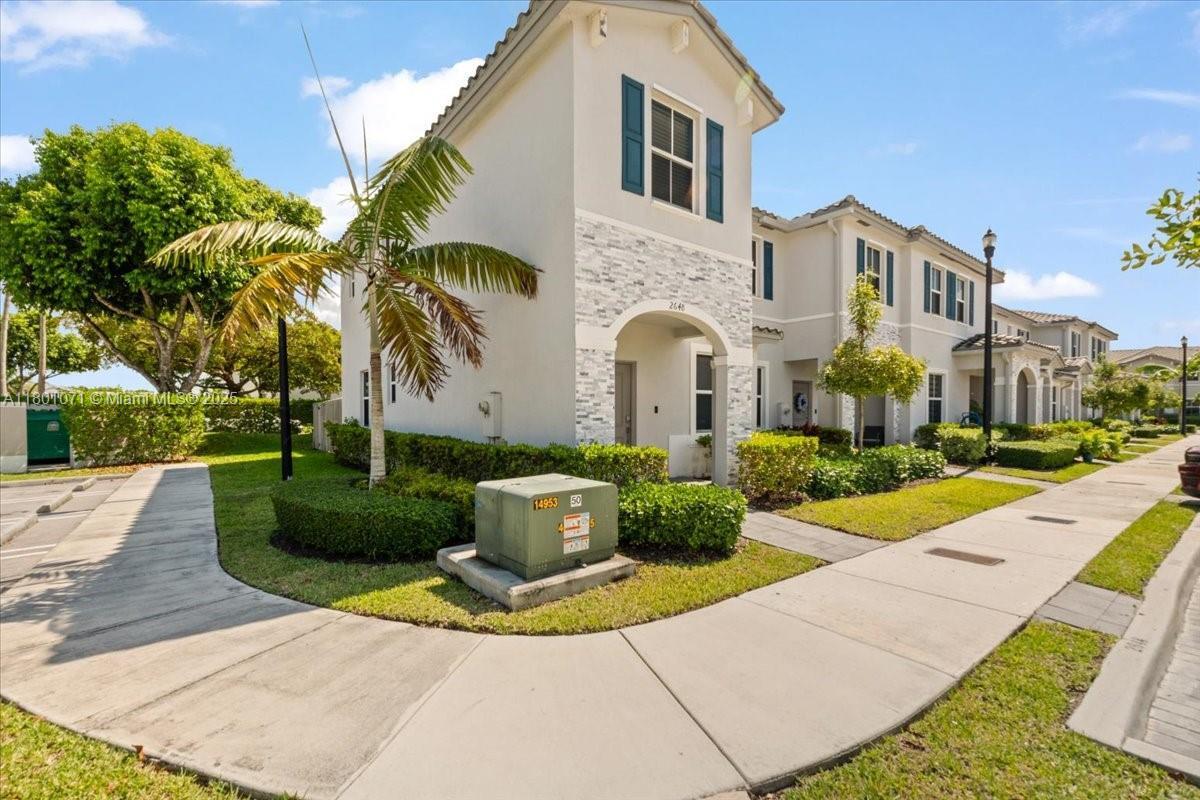 Primary Photo - 2648 SE 15th Ct