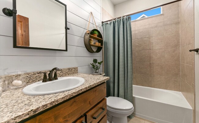 Foto del edificio - 1505 Cherry Grove Ct