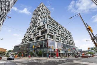 Building Photo - 5 Soudan Ave