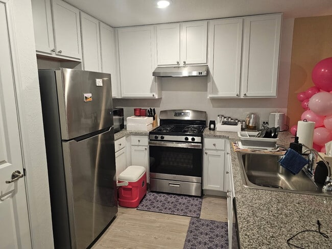 Foto del edificio - 9434 Somerset Wy