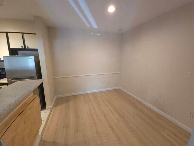 Building Photo - 9100 Dr M.L.K. Jr St N