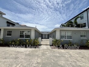 Building Photo - 505 S Westland Ave