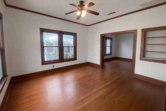 Foto del edificio - 4213 Avenue C