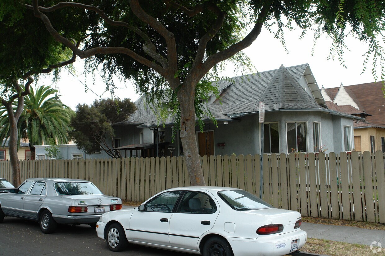 Primary Photo - 1818 Prince St