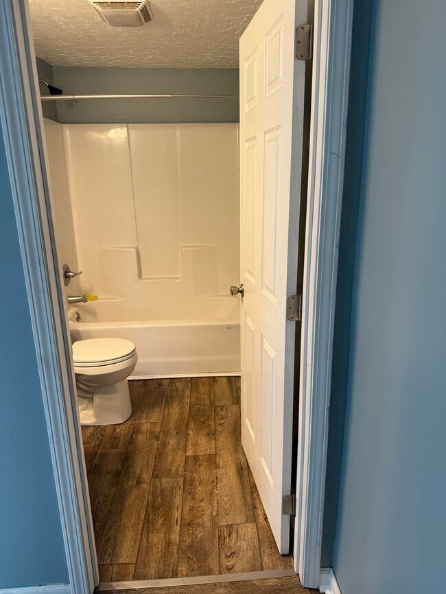 Foto del edificio - Charming 2BR House in Gleason
