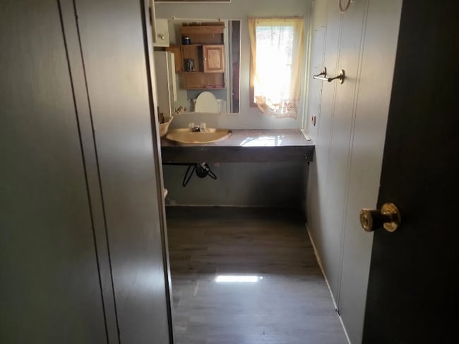 Building Photo - 2175 E Main St