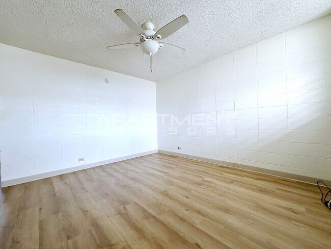 Foto del edificio - 412 N Kuakini St