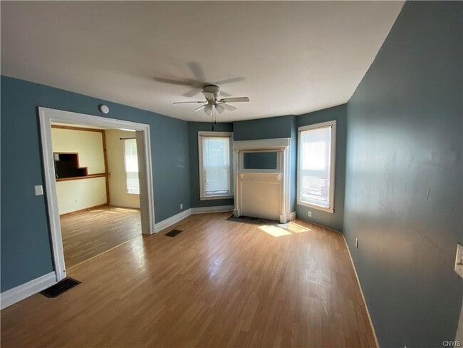 Building Photo - 309 Keyes Ave