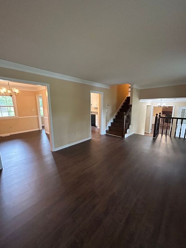 Building Photo - 1170 Wicker Dr