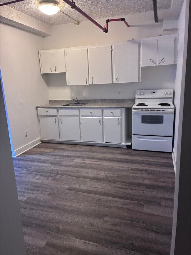 Building Photo - Beautiful Historic Building