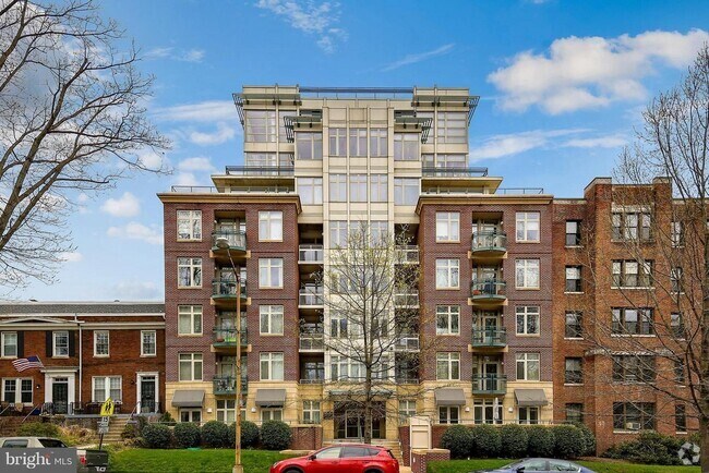 Building Photo - 4025 Connecticut Ave NW