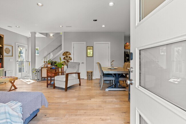 Building Photo - 505 Harpeth Trace Dr