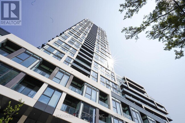 Building Photo - 5 Defries St