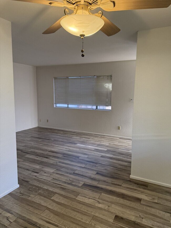 Foto del edificio - 2-bedroom,1 bath condo in Tempe