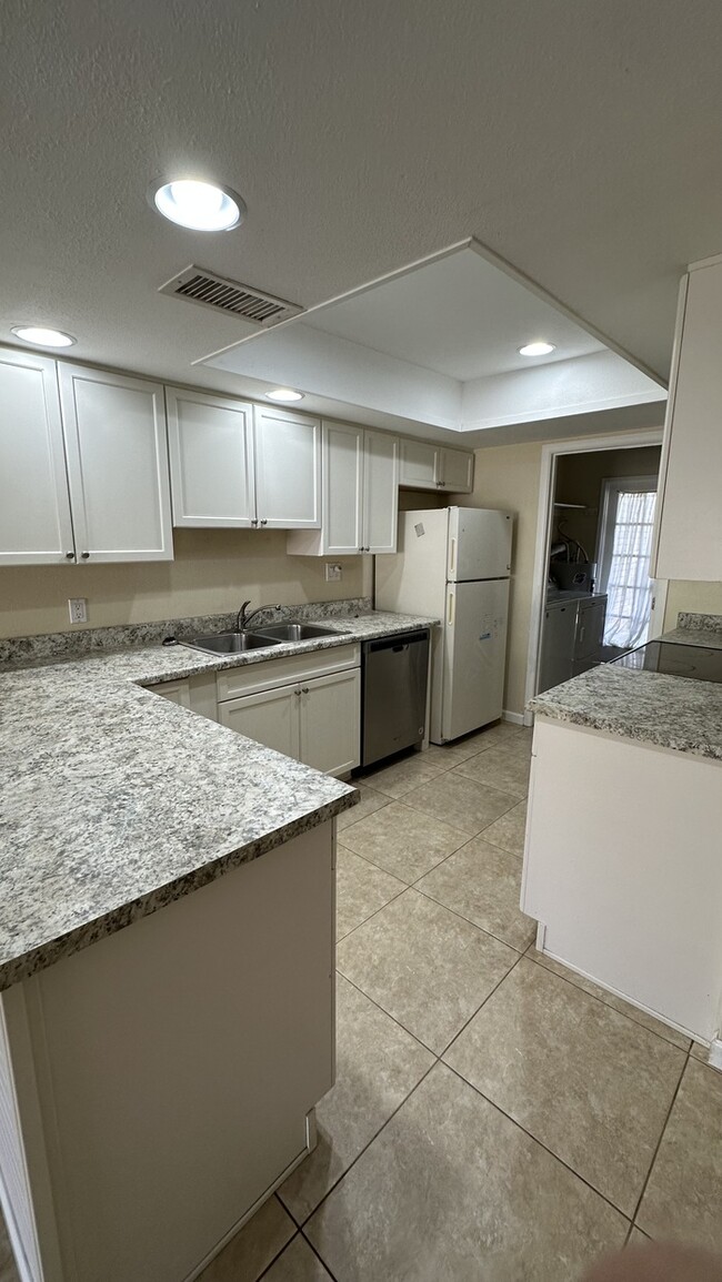 Foto del edificio - 5166 E Monte Vista Rd