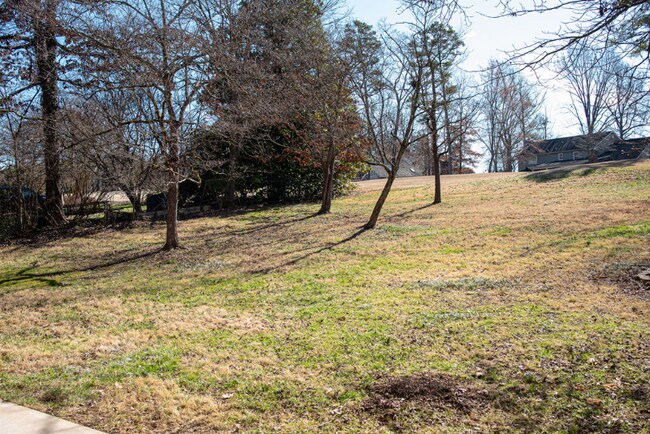 Building Photo - 517 Augusta National Way
