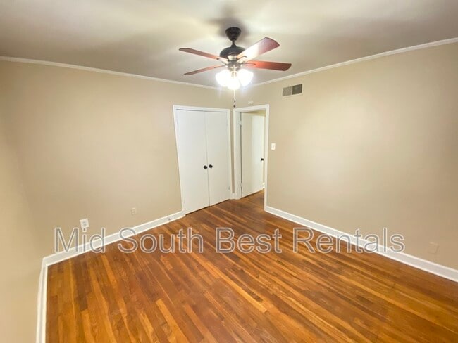Building Photo - 1001 Monticello Dr