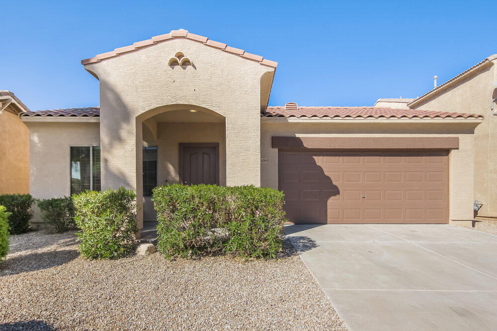 Foto principal - 16060 W Caribbean Ln