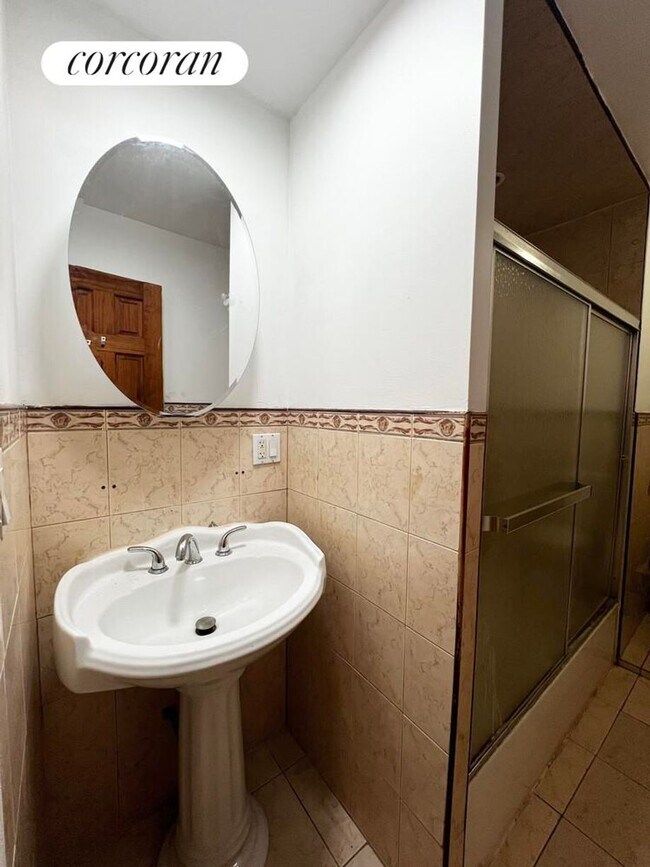 Foto del edificio - 357 Halsey St