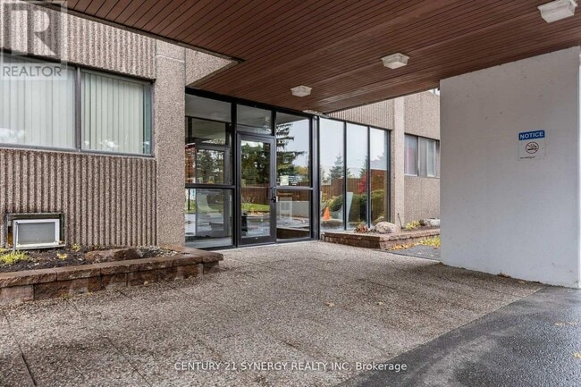 Building Photo - 1285 Cahill Dr