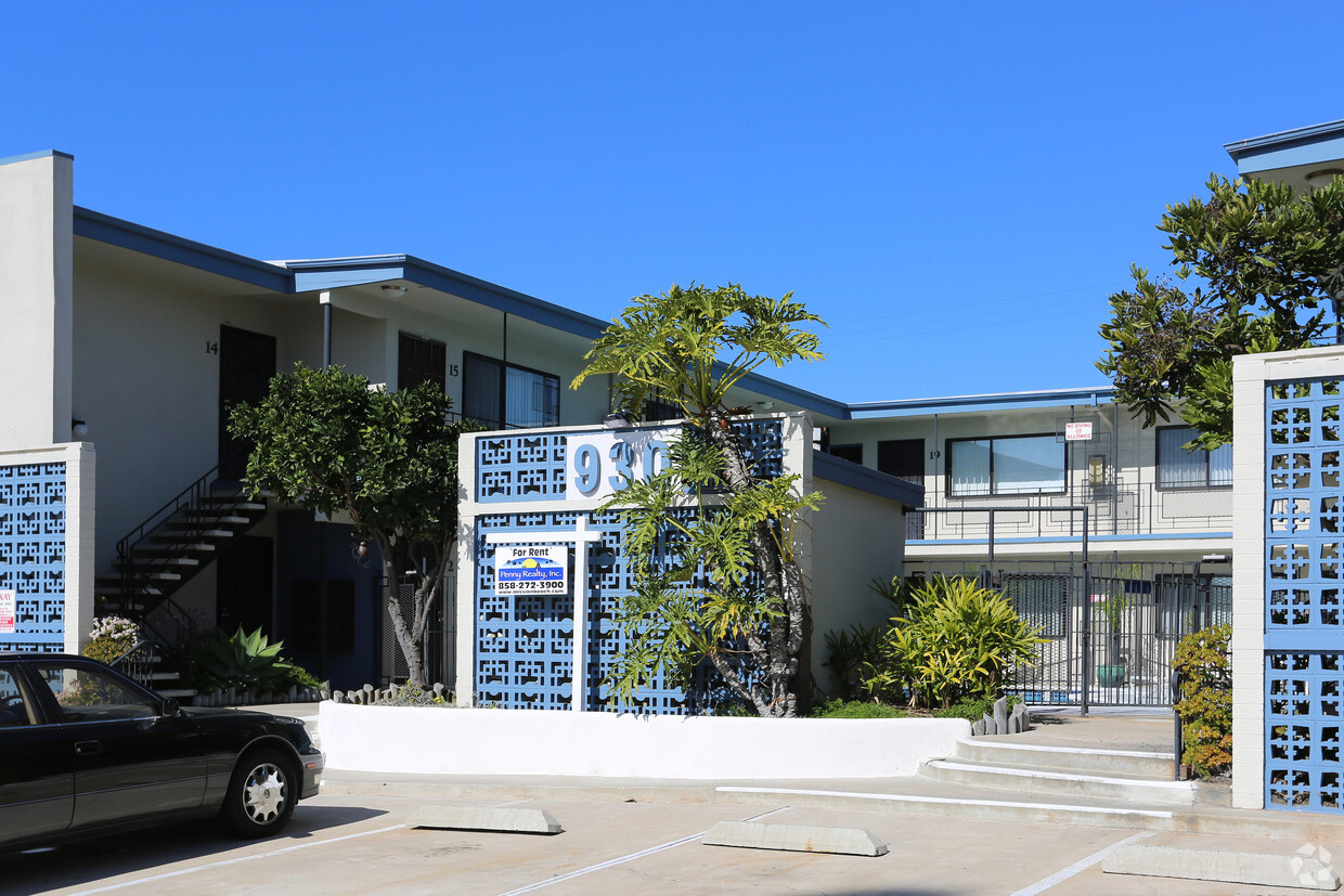 Primary Photo - The Grand Apartments Pacific Beach