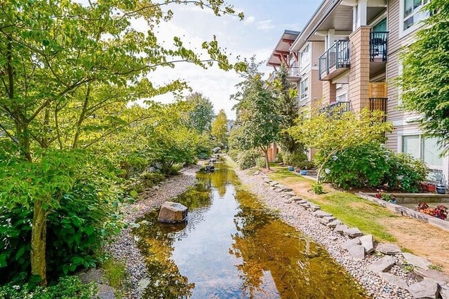 Building Photo - Salus in West Newton, Surrey