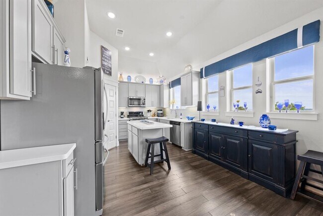 Building Photo - 1738 Rowdy Loop