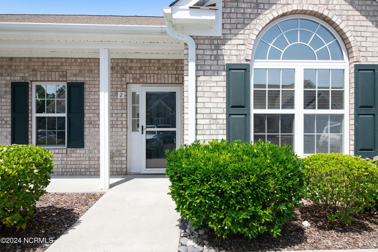 Building Photo - 4918 Dreamweaver Ct