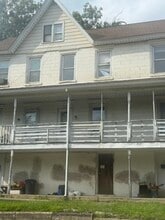 Building Photo - 559 Mauch Chunk Rd