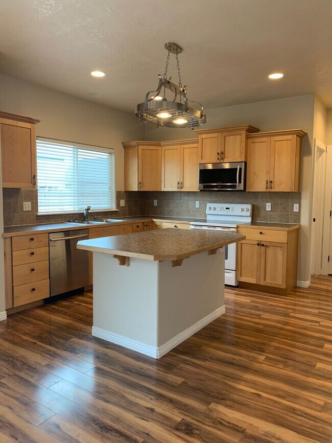 Foto del edificio - 10600 Avalon St