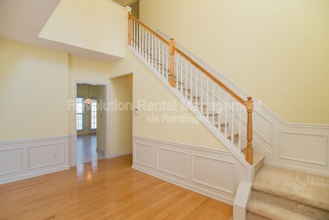 Photo - 11655 Crossington Rd House